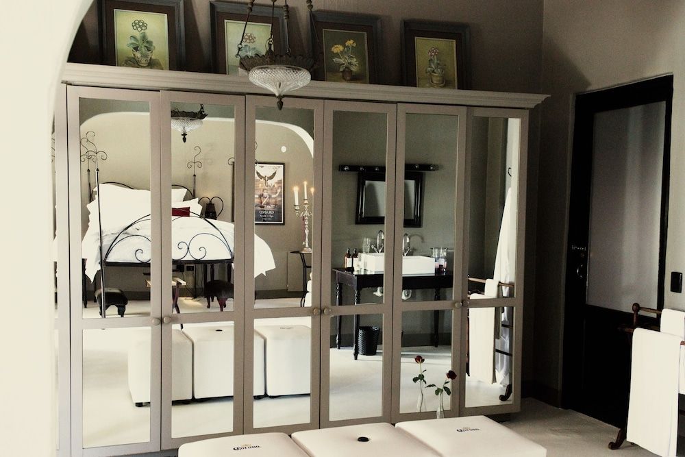 Grand Africa Rooms and Rendezvous Grand Double or Twin Room, 1 King Bed, Patio, Pool View 3