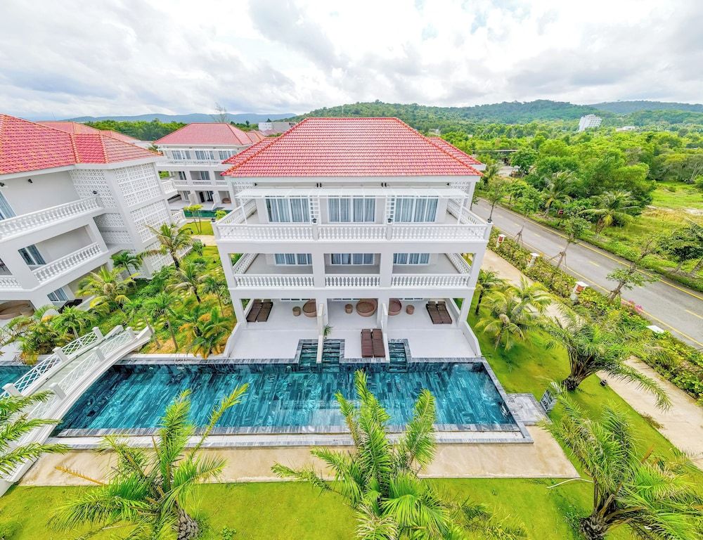 undefined Mercury Phu Quoc Resort & Villas 4
