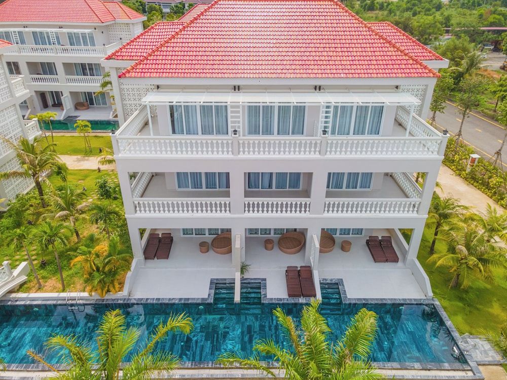 undefined Mercury Phu Quoc Resort & Villas 8