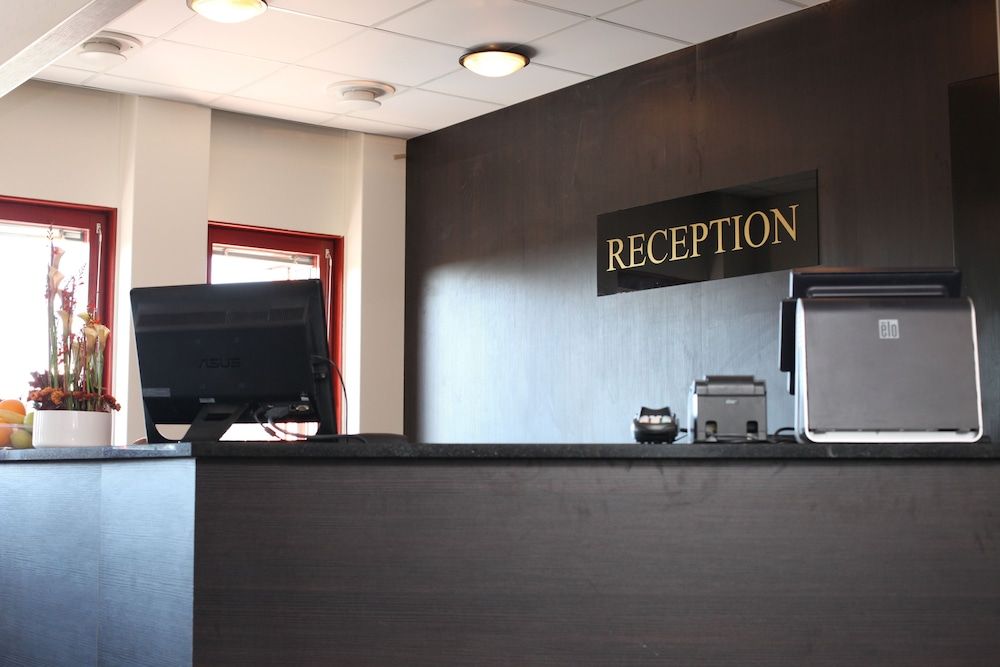 Check-in Check-out Kiosk