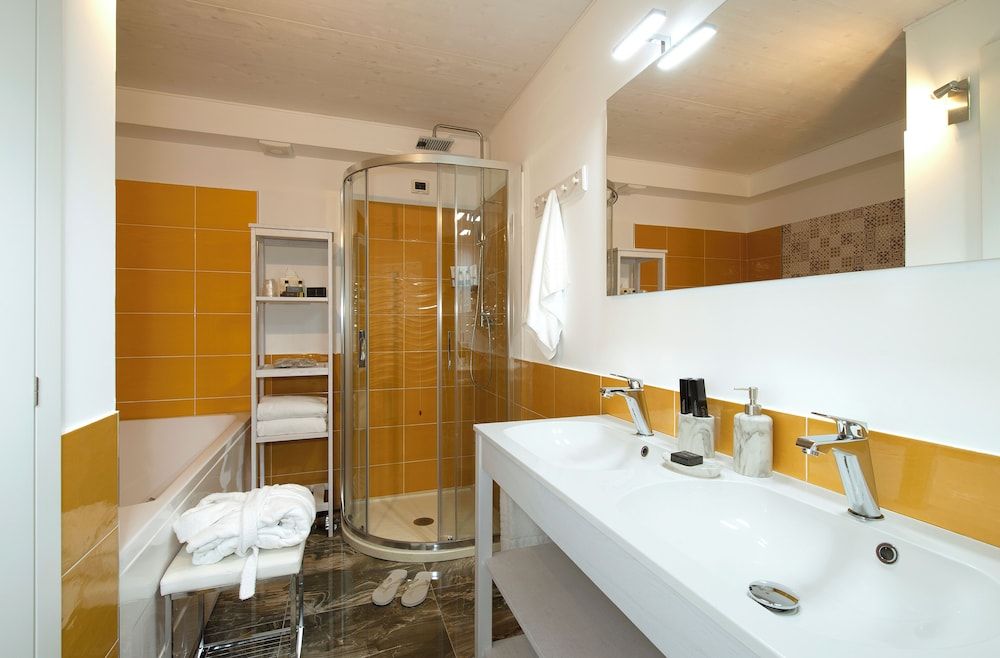Wellness & Spa Hotel Principe di Fitalia Suite, 2 Bedrooms 6