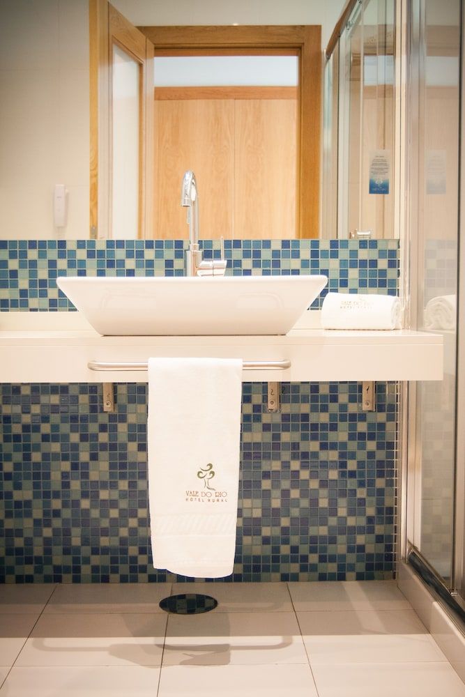 Hotel Rural Vale do Rio & Spa Double Room, 1 Double Bed, Balcony, River View 12