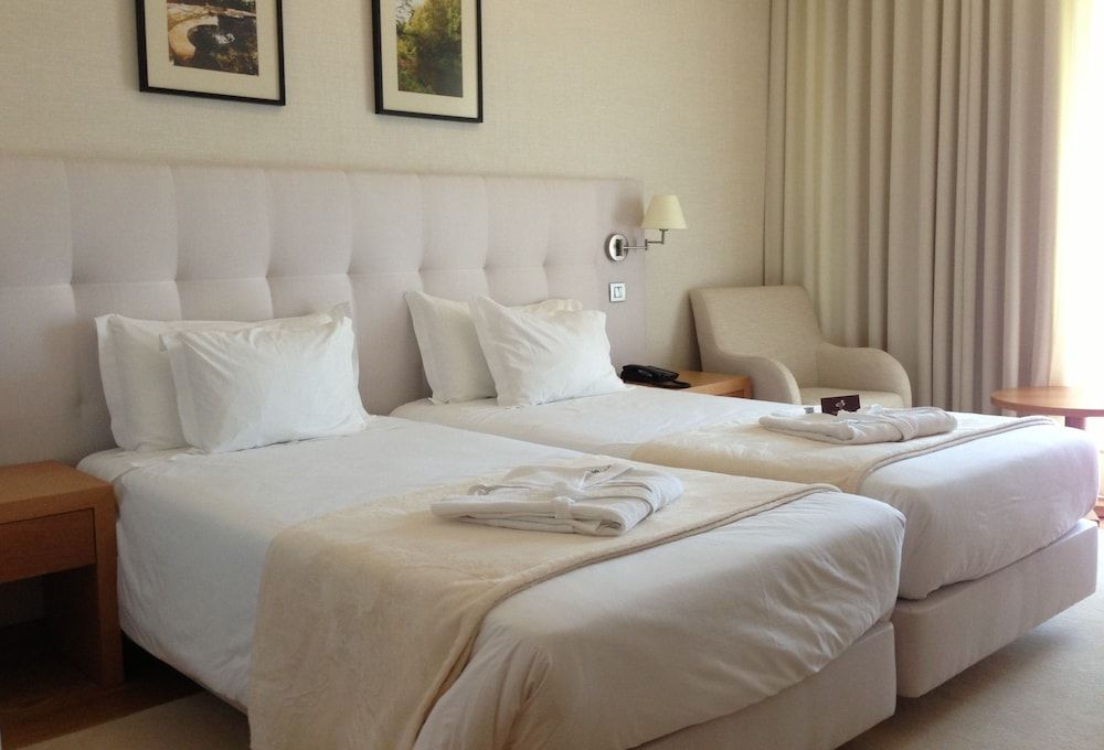 Twin Room, River View