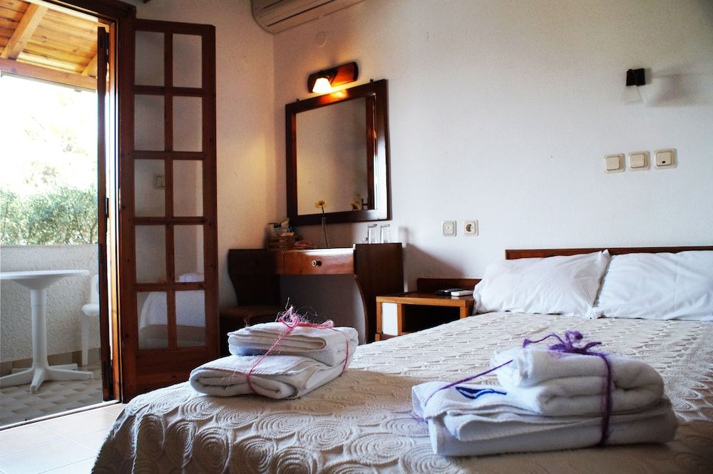 Drymna Hotel
