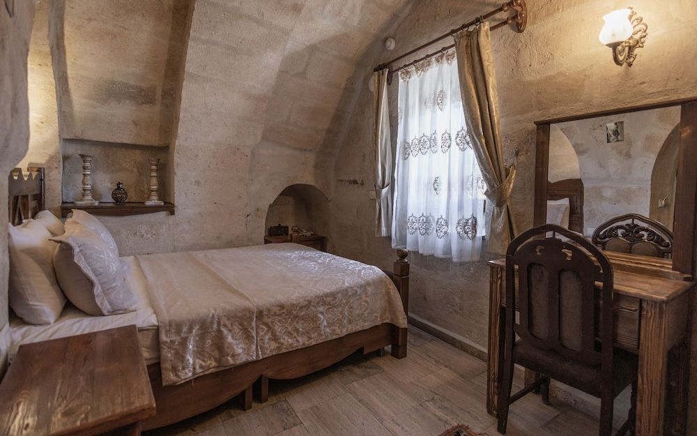 undefined Maccan Cave Hotel 2