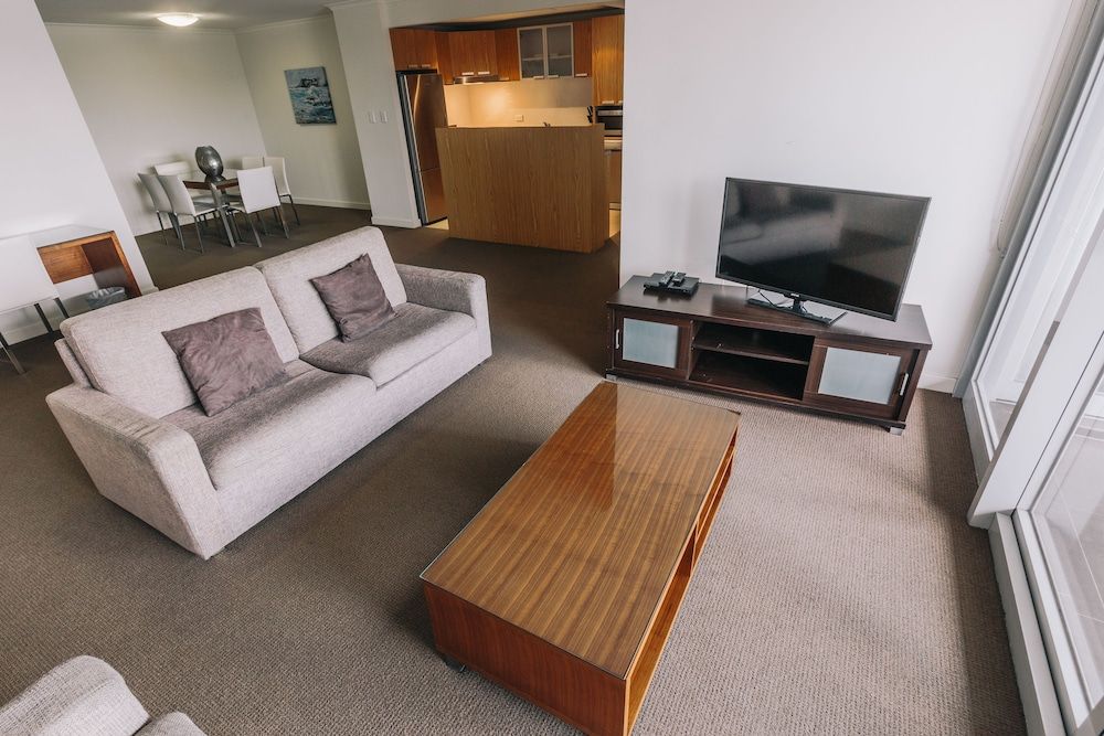Newcastle Central Plaza Three Bedroom Apartment 7