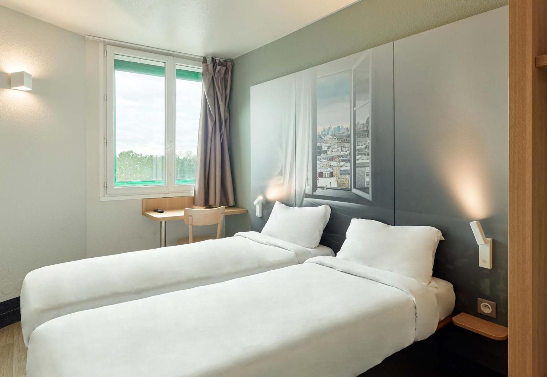 Twin Room - Non-Smoking