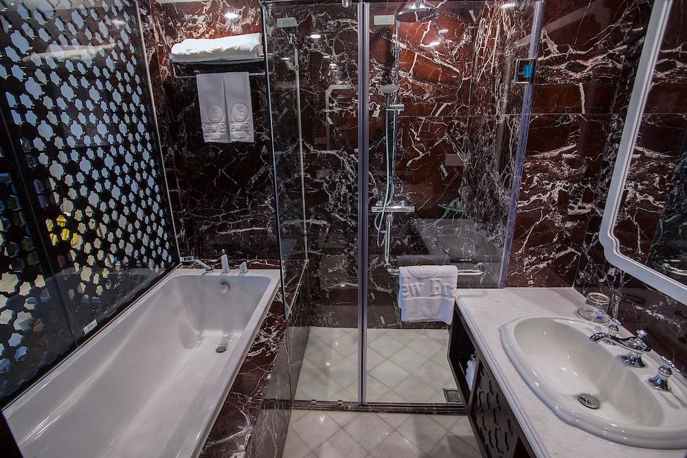 New Era Hotel and Villa Luxury Studio Suite, 1 King Bed, Pool Access, City View 6