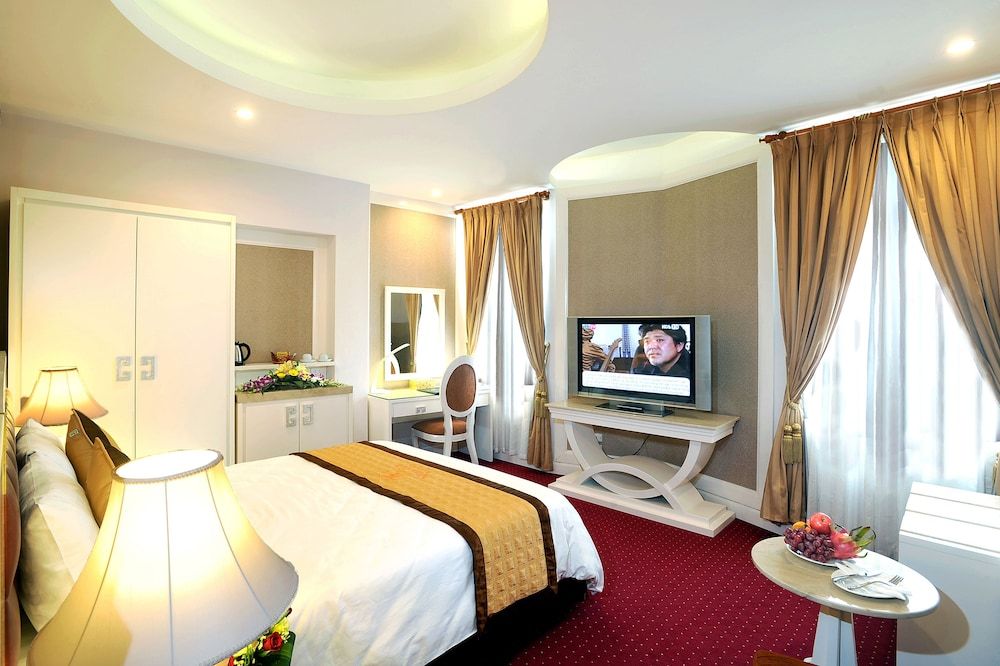 New Era Hotel and Villa Premier Double or Twin Room, River View 3