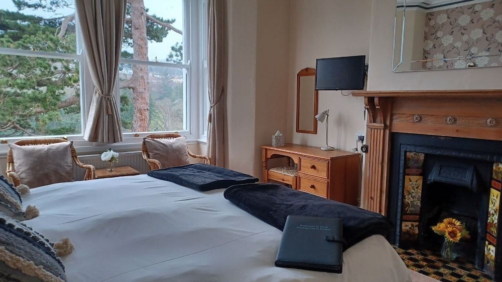 Superior Suite, Ensuite (Room 3)