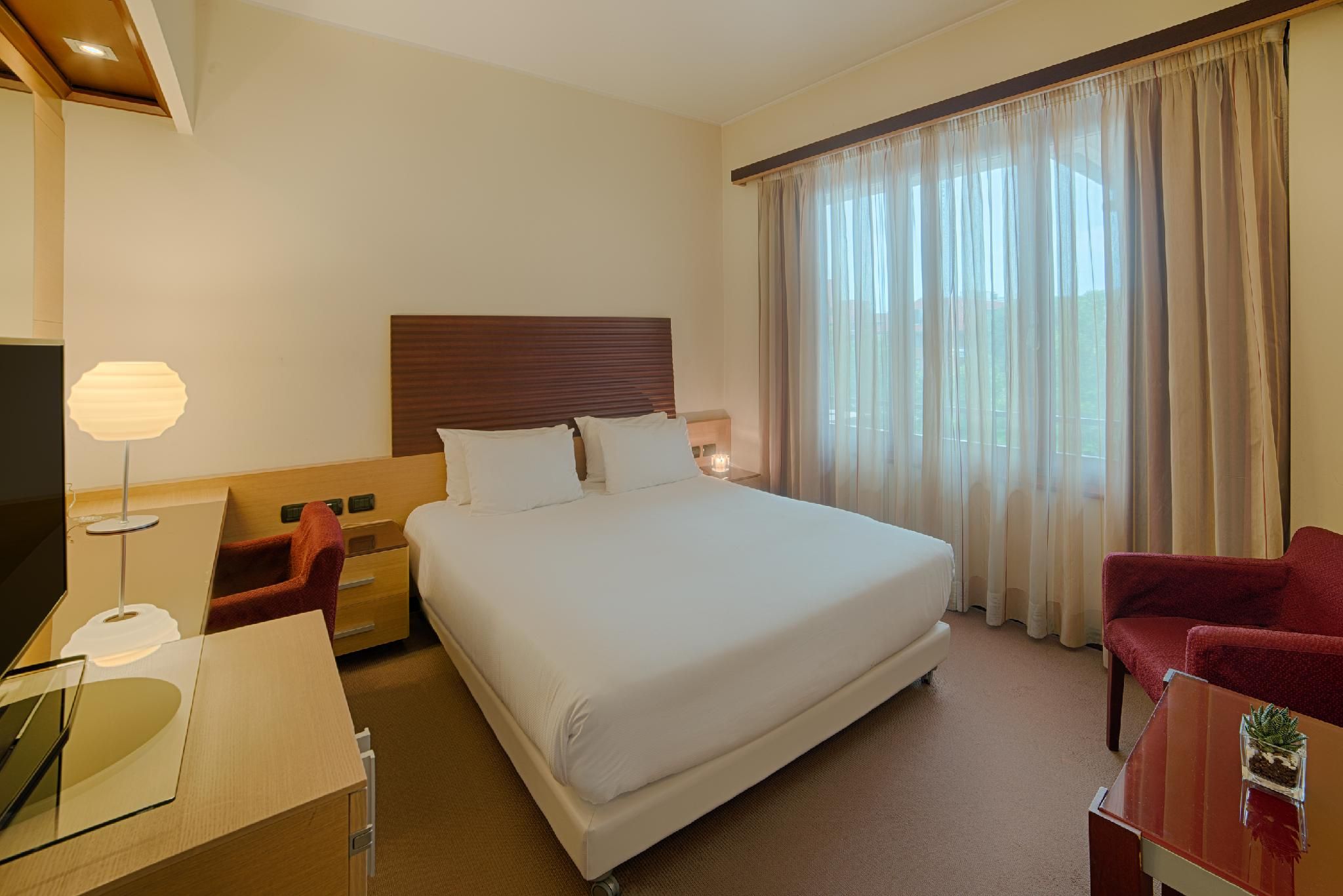 NH Milano 2 Residence Standard Room