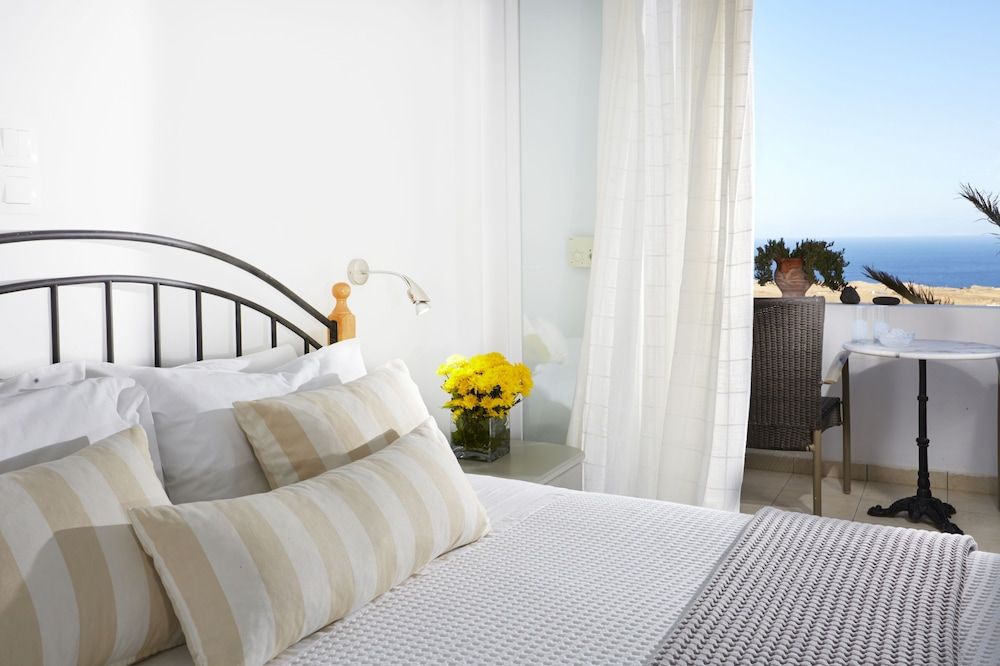 Milos Villas Hotel Standard Room (Renovated) 3