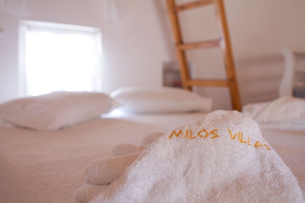 Milos Villas Hotel Traditional Windmill 3