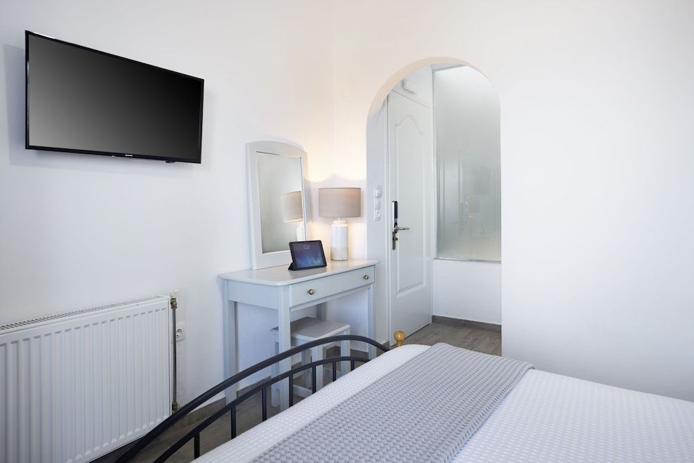 Milos Villas Hotel Standard Room (Renovated) 2