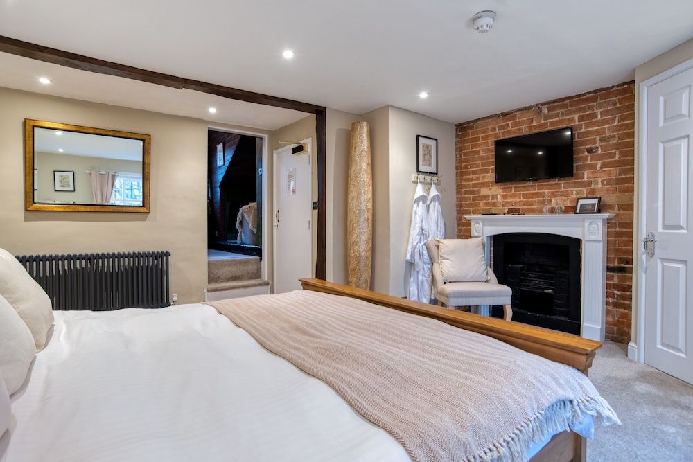 The Grove Cromer Superior Suite, Ensuite, Garden View (Number 11) 2