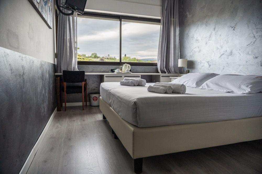 Hotel Valpolicella International Superior Double Room (Amarone) 5