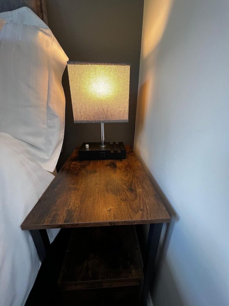 Elephant & Castle Superior Double Room, Ensuite 4