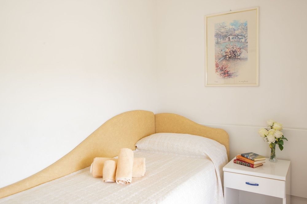 Hotel Pacific Single Room 3