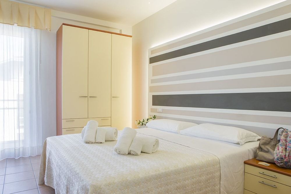 Hotel Pacific Standard Double Room