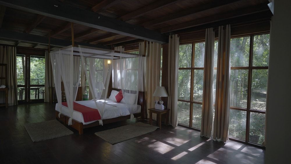 Clio Ella Adventure Deluxe Room with River View 2