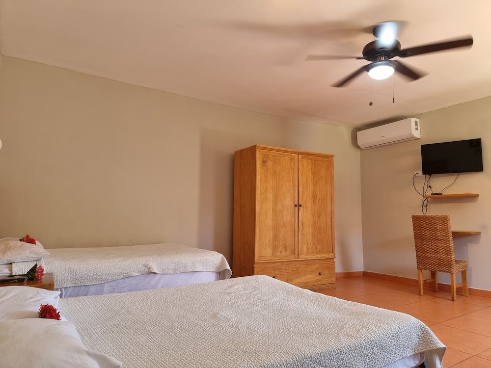 Suite, Garden View