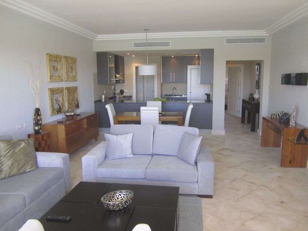 Suite, 1 Bedroom, Kitchen, Garden View