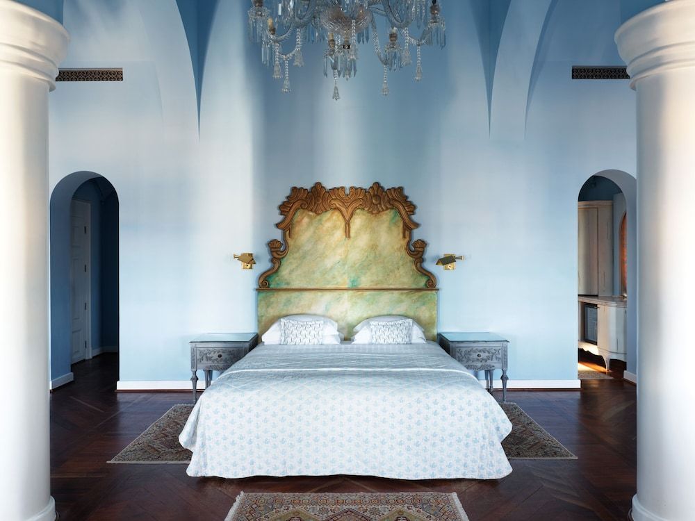 La Maison Bleue Beach Front Suite 2