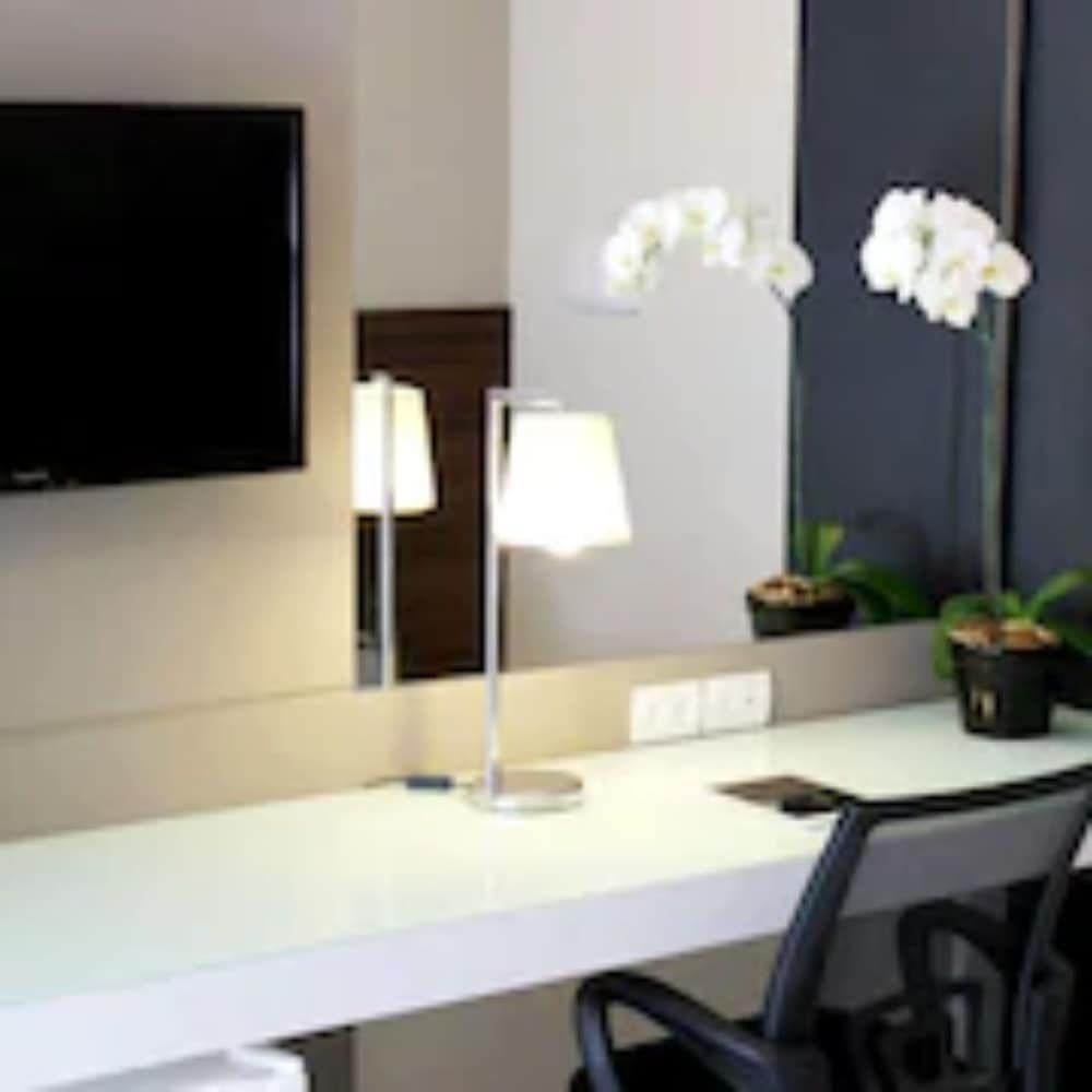 Blue Tree Towers Bauru Superior Twin Room 4
