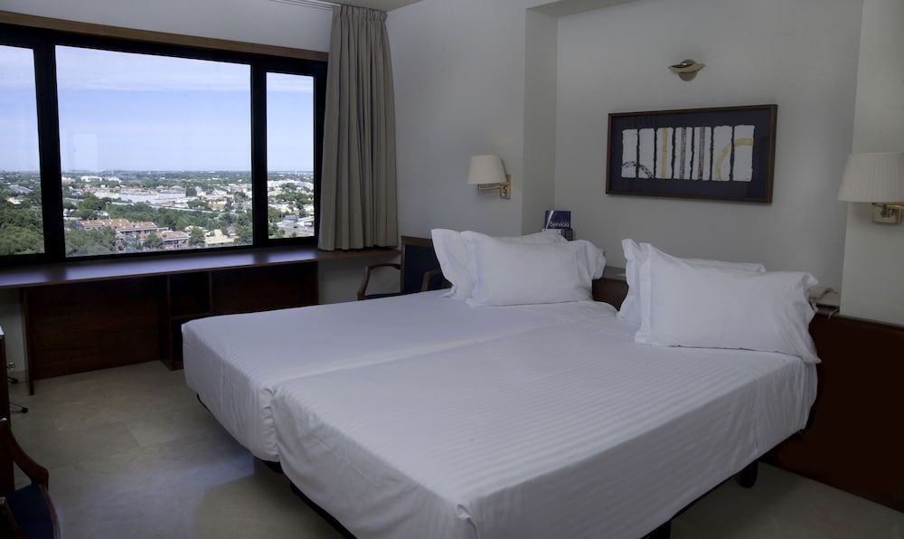 Gran Hotel Rey Don Jaime Executive Double Room Single Use 6