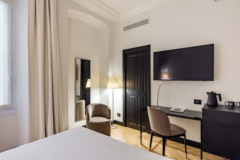 Hotel Continentale Economy Room 4