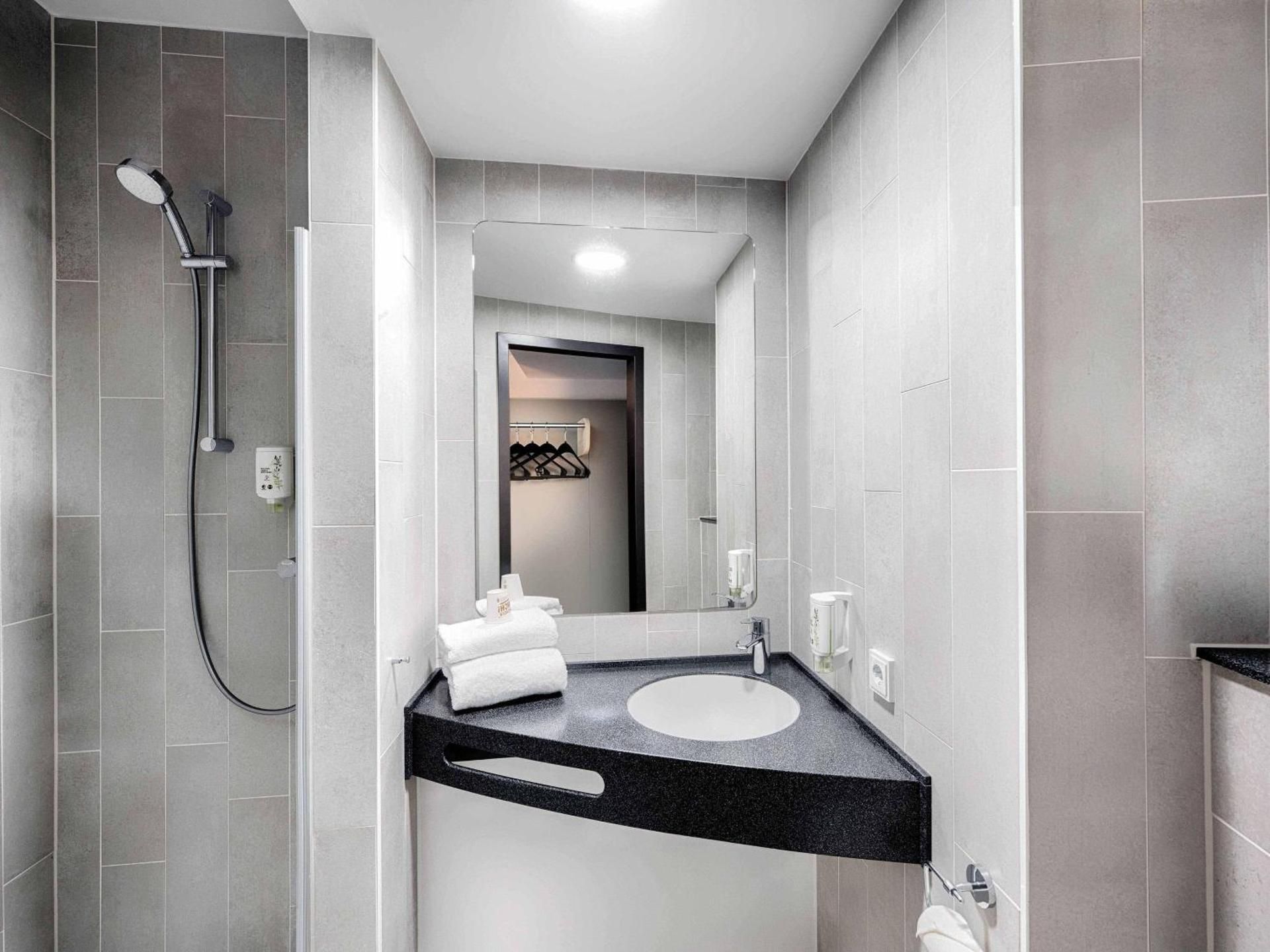 B&B HOTEL Linz City-Ost Single Room 2