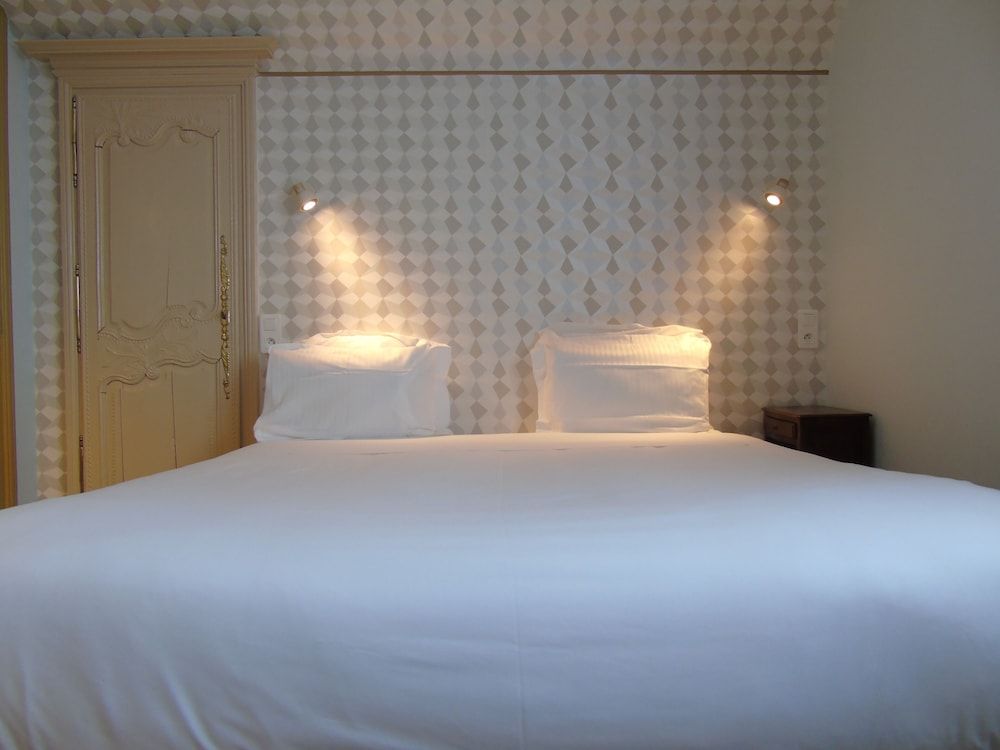 Best Western Hotel Montgomery Deluxe Room, 1 King Bed (Living Room) 4