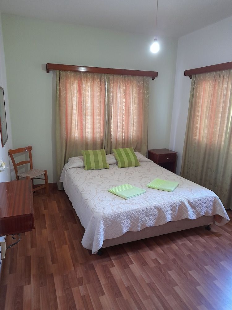 undefined Onisillos Hotel 10