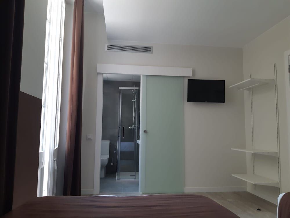 Bcn Urbaness Bonavista Double Room 9