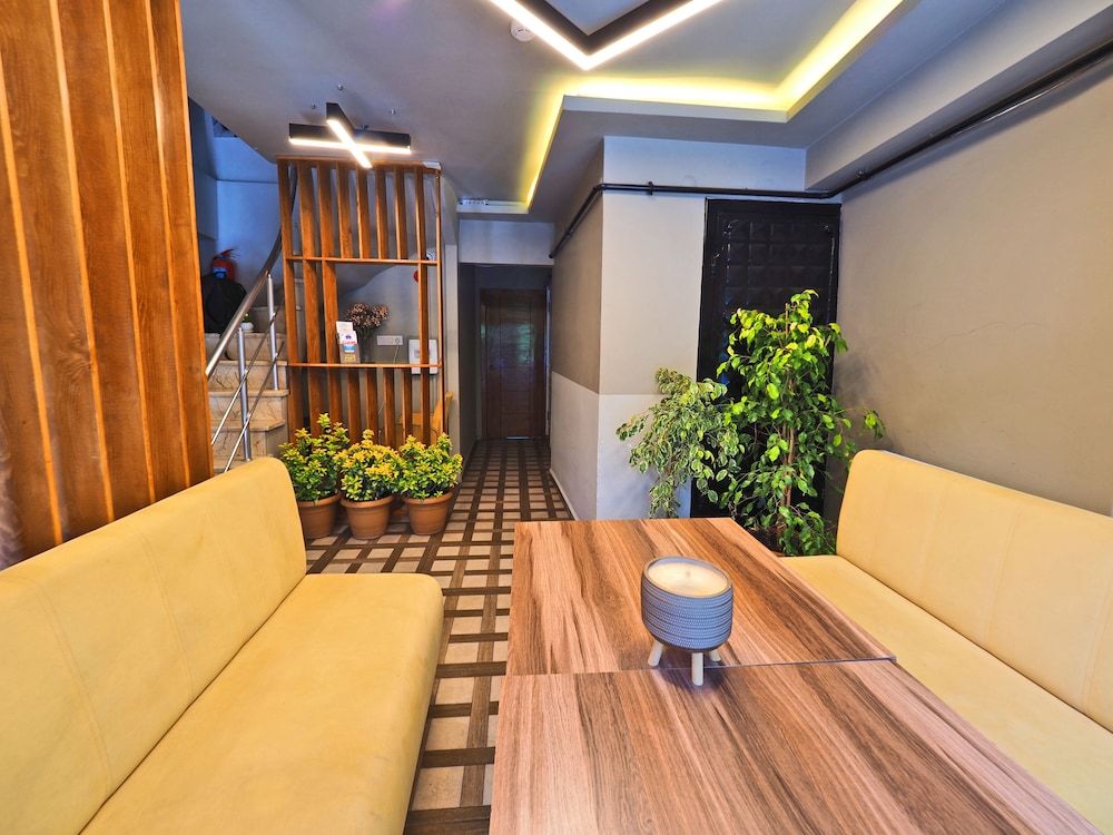 Sunrise Hotel Double Room 14