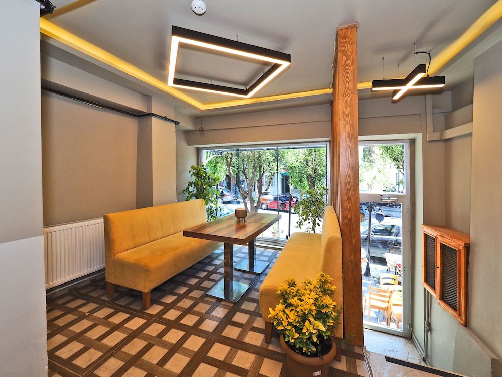 Sunrise Hotel Double Room 13