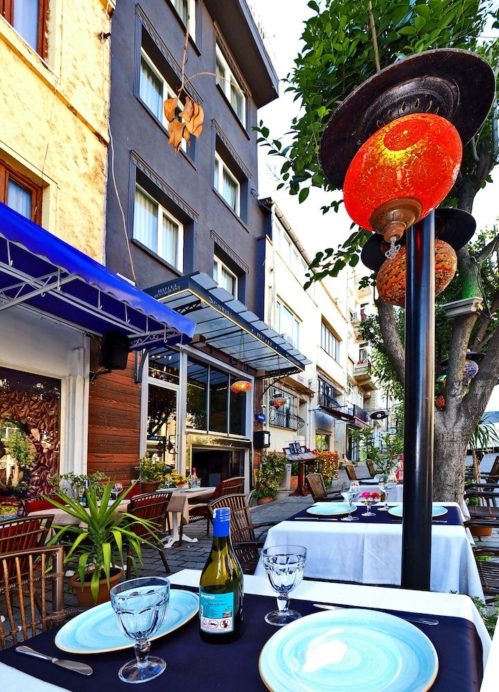 Sunrise Hotel Double Room 9