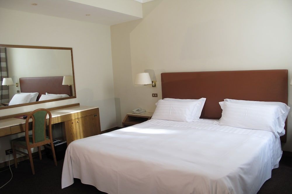 Albergo Santa Chiara Hotel Rome Standard Double Room 4
