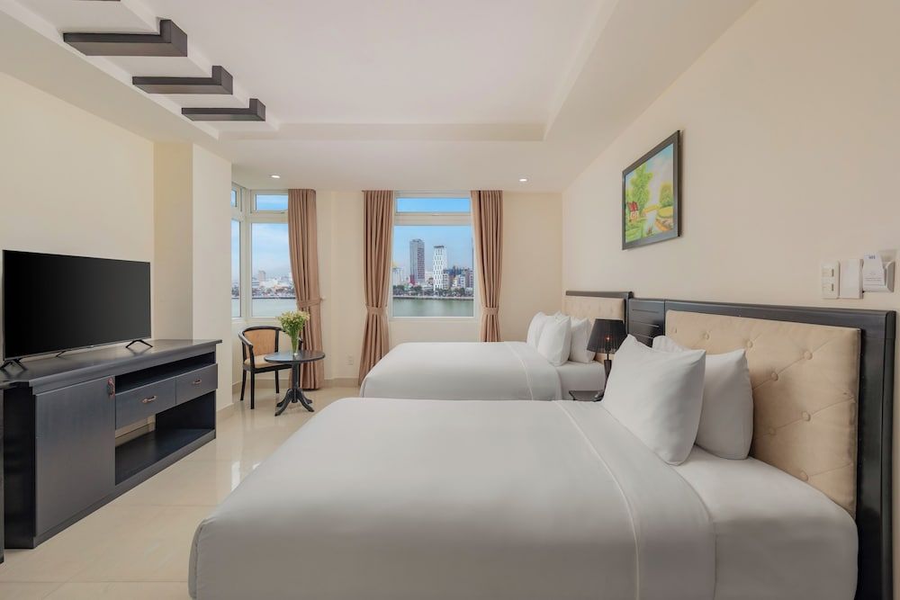 undefined Kay Hotel Danang - Near Dragon Bridge 4