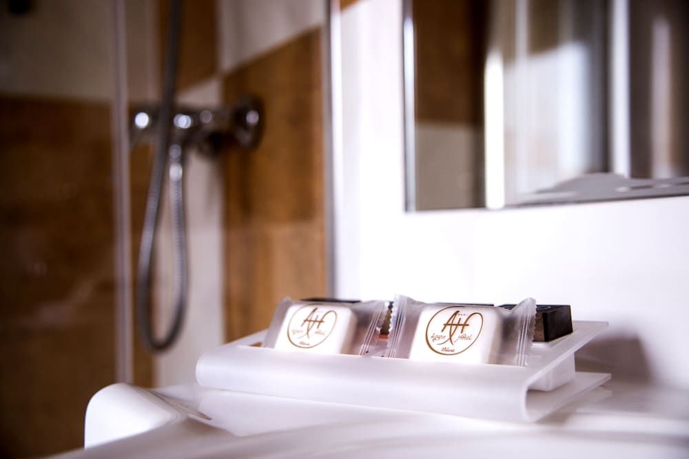 Hotel Agape Quadruple Room 5