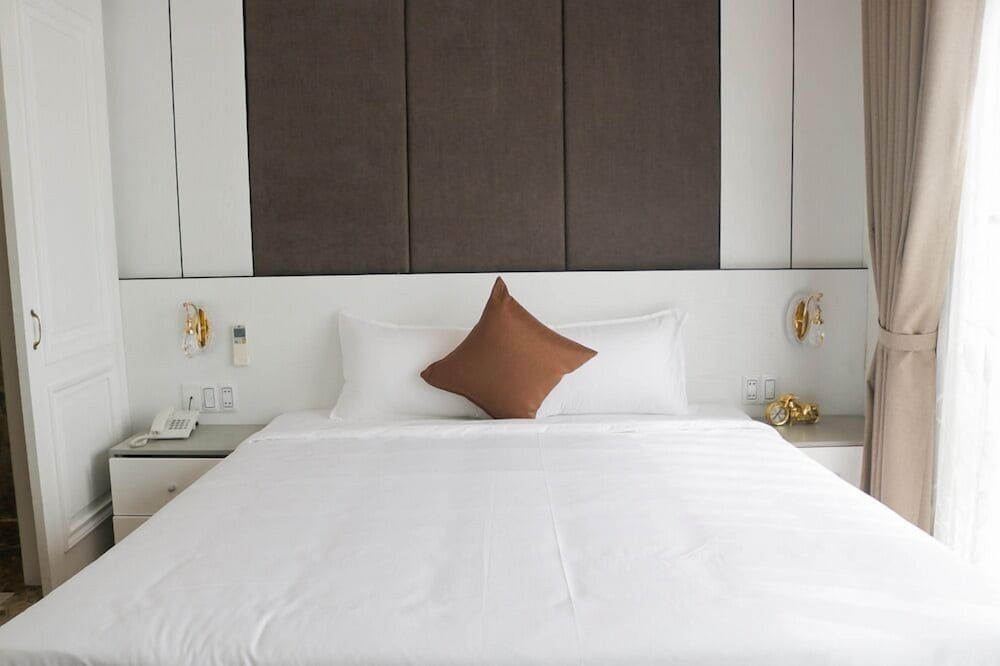 undefined Mayana Hotel