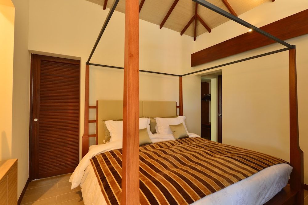 Suite Villa Sunrise (2 Bedrooms, Non Smoking)