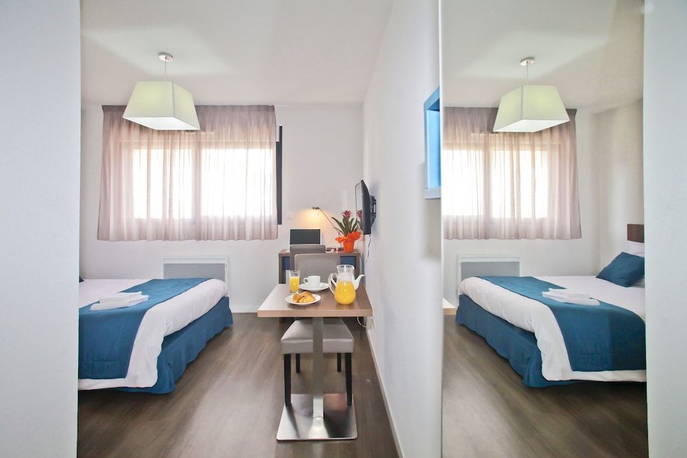 Junior Suite (2/4 People)
