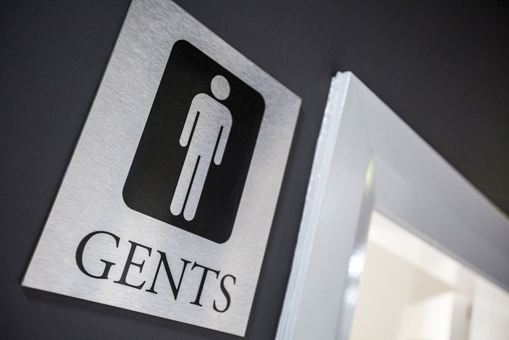 Melton Hotel Family Room, Shared Bathroom 4