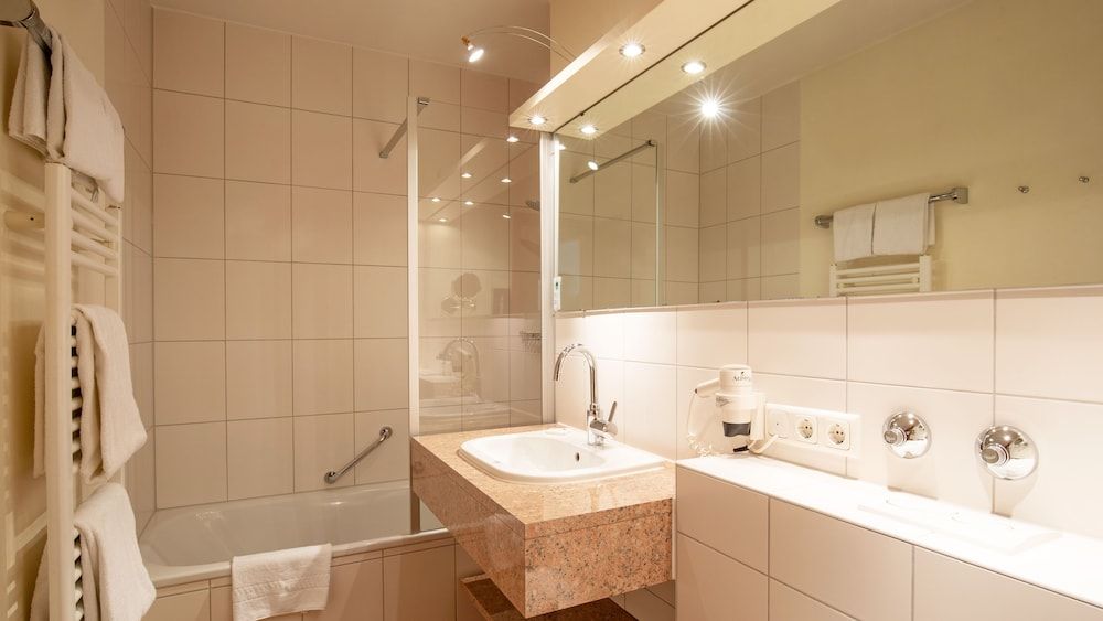 Das Wiesgauer - Alpenhotel Inzell Double Room 6