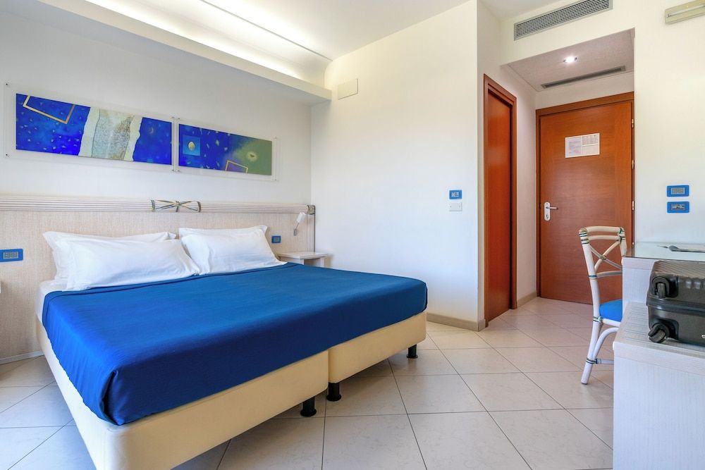 Elaia Garden Hotel Standard Double Room 4