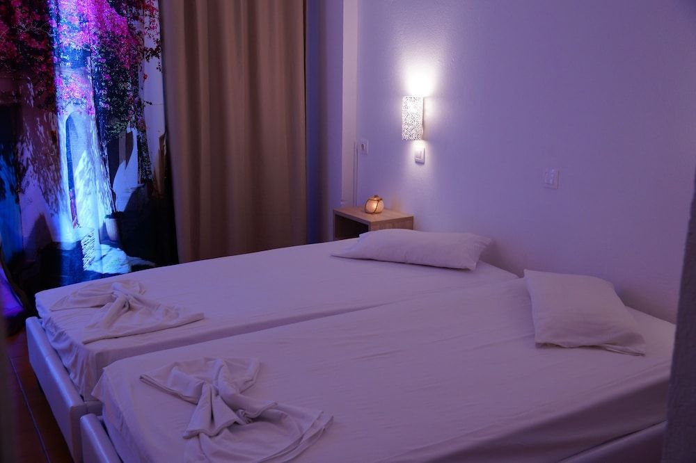 Double or Twin Room, Sea View