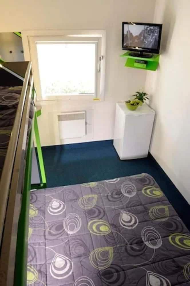 Basic Triple Room