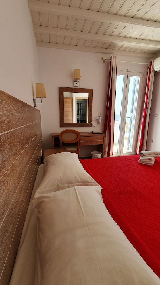 undefined Gorgona Hotel 8