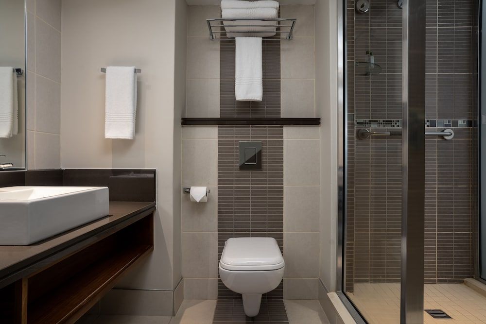 Premier Hotel Midrand Standard Room, 1 Queen Bed 3